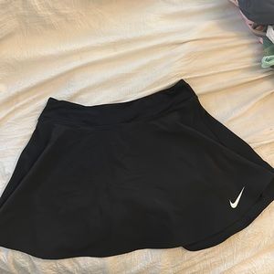 Nike black skort size M